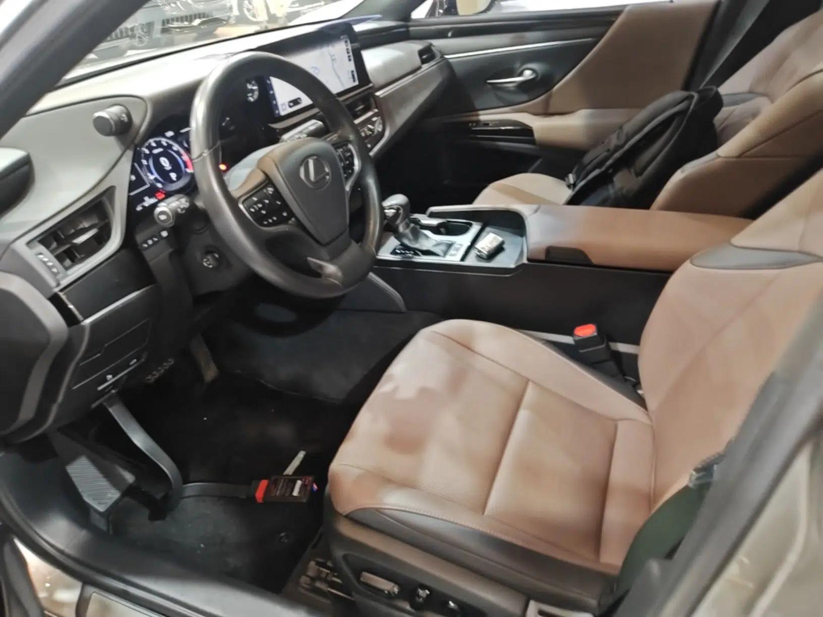 Lexus ES 2022 200 Excellence Edition — миниатюра 22