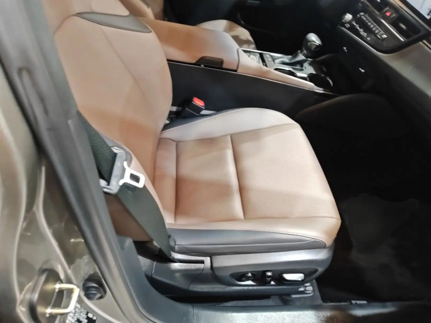 Lexus ES 2022 200 Excellence Edition — миниатюра 24