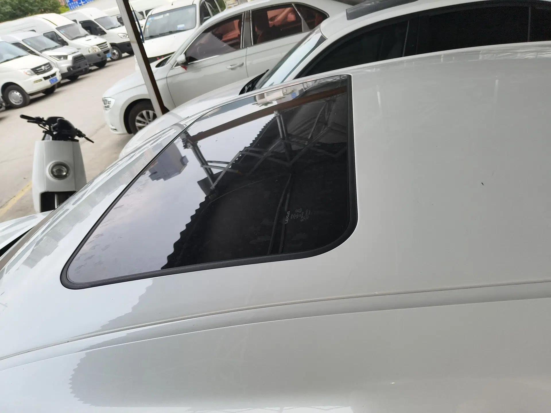 Lexus ES 2020 200 Excellence Edition — миниатюра 2