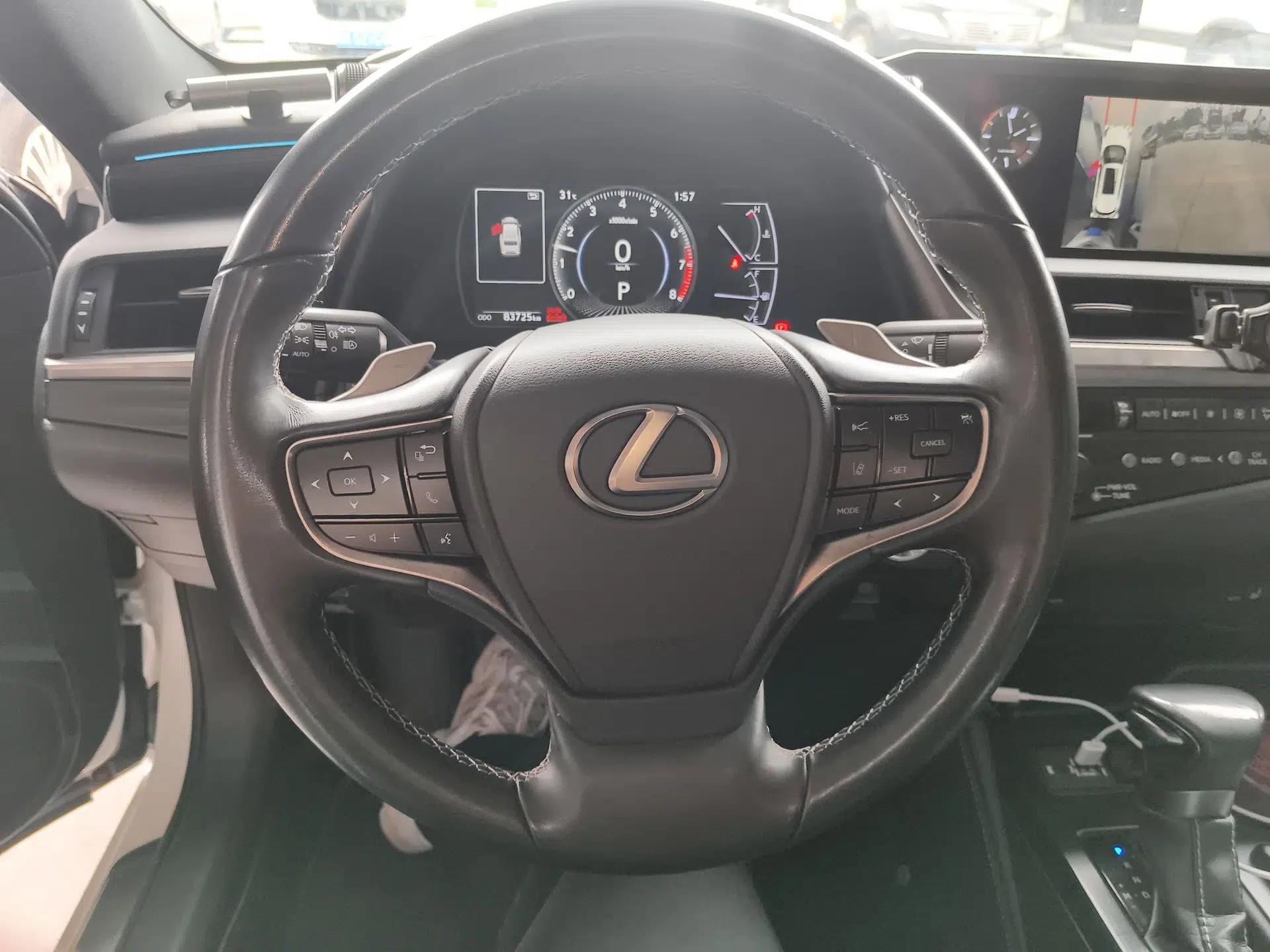 Lexus ES 2020 200 Excellence Edition — миниатюра 12