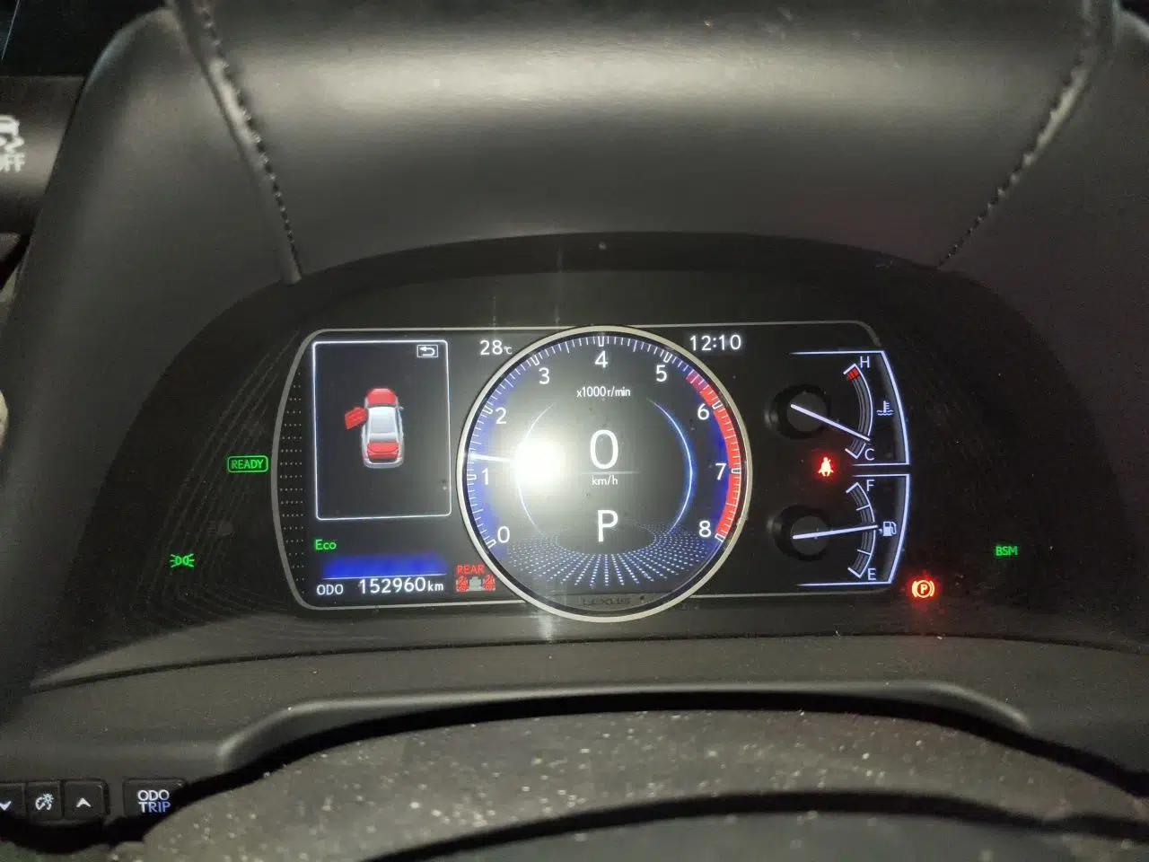 Lexus ES 2018 300h Premium Edition China V Standard — миниатюра 11