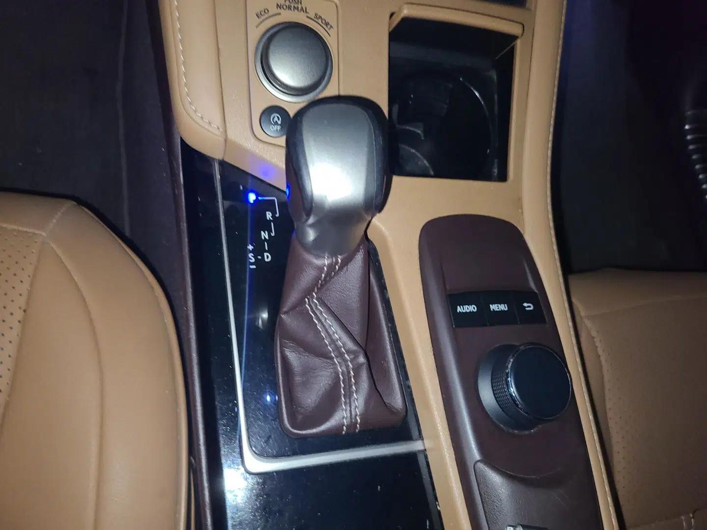 Lexus ES 2016 200 Midnight Special Limited Edition — миниатюра 14