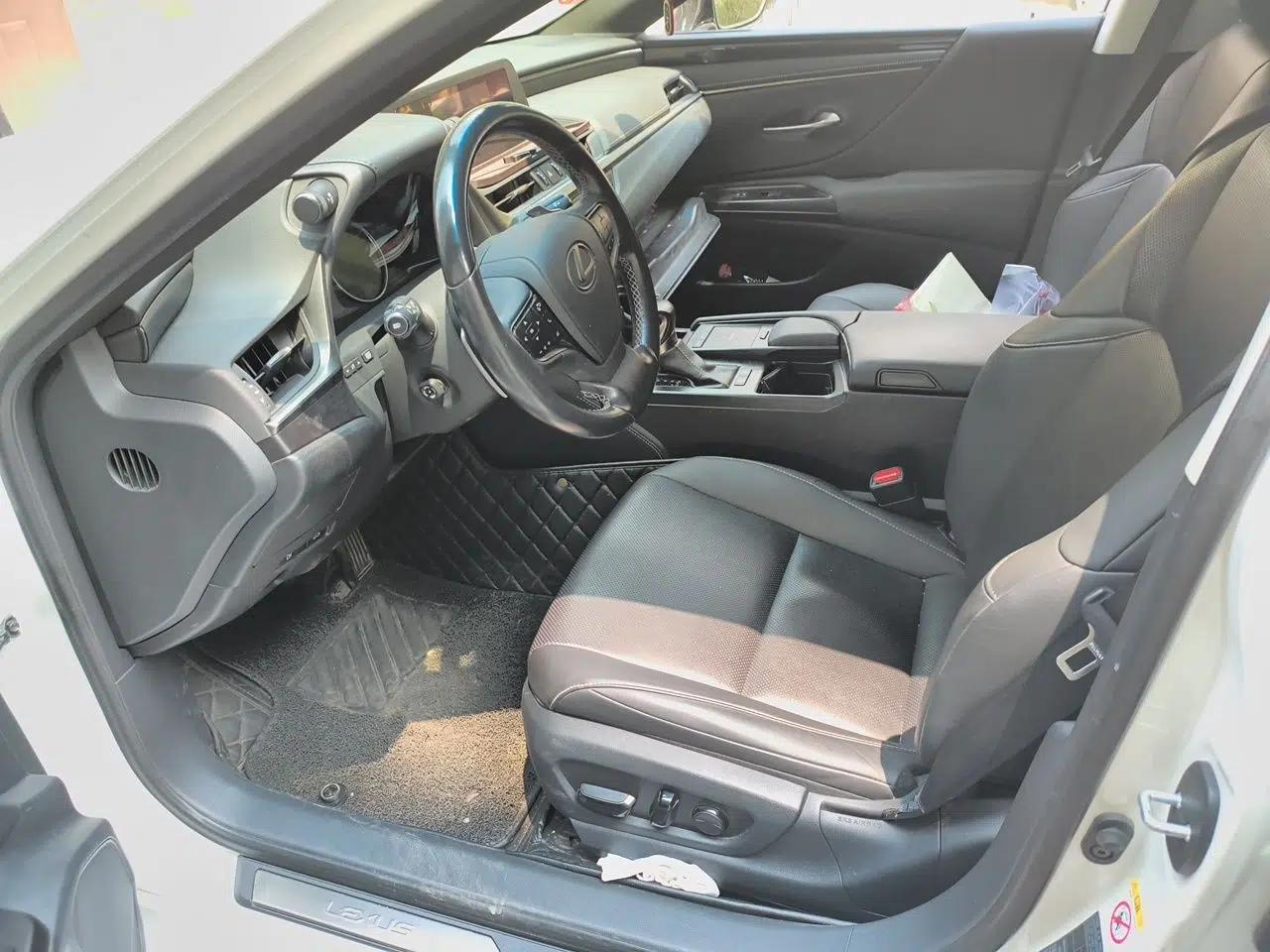 Lexus ES 2018 200 Excellence Edition China VI Standard — миниатюра 15