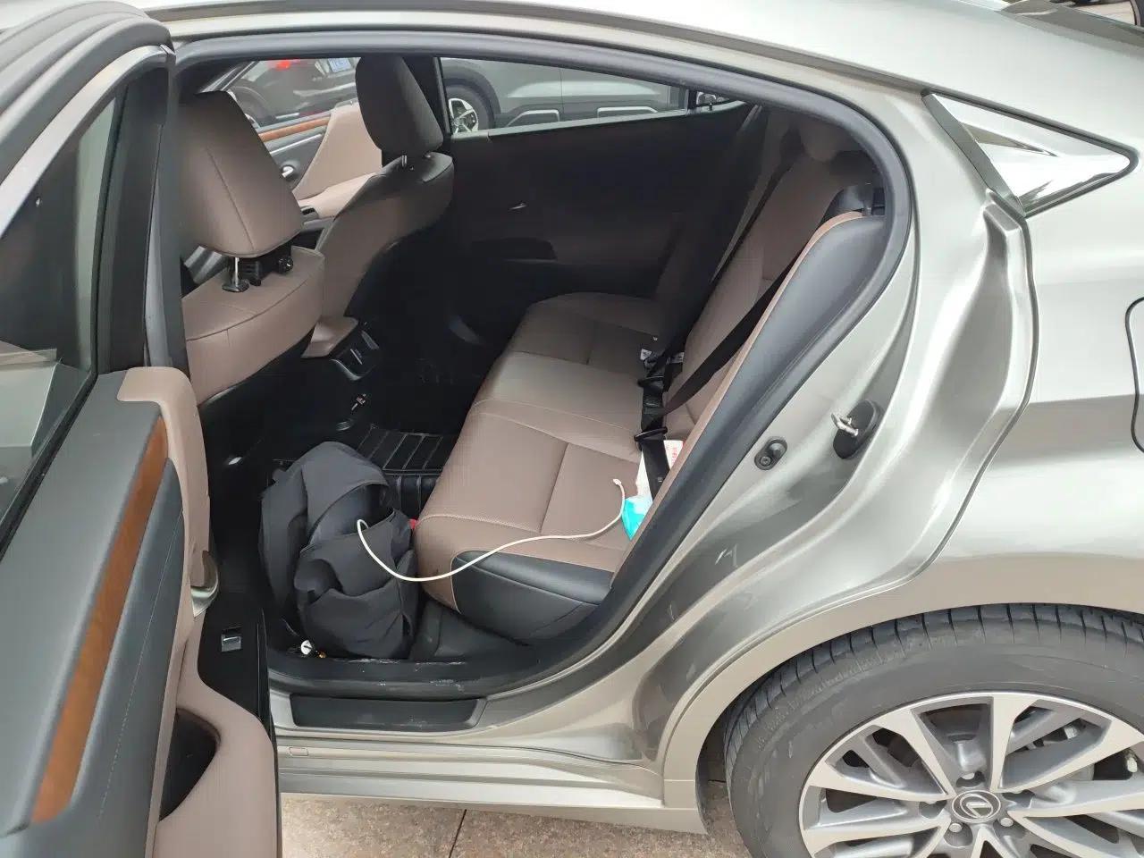 Lexus ES 2024 200 Premium Edition — миниатюра 17