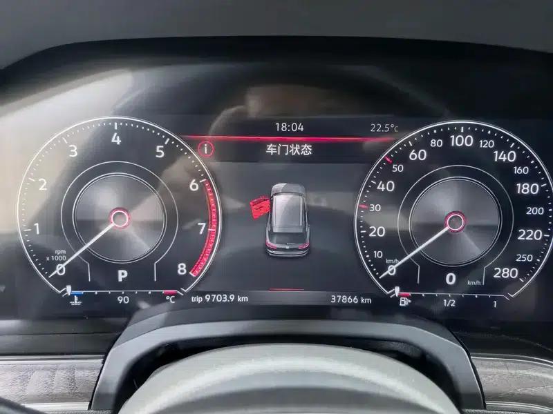 2023 Volkswagen Touareg 3.0TSI R-Line, Obsidian Black Sport Package — миниатюра 12