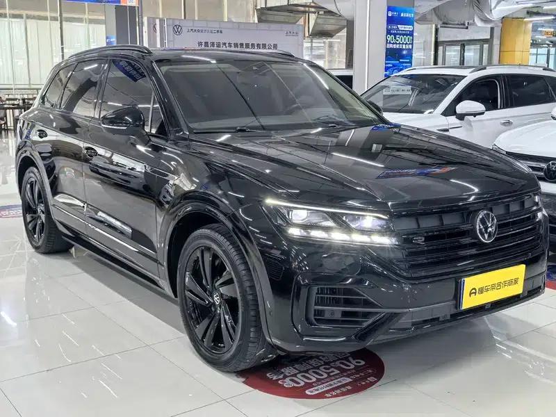 2023 Volkswagen Touareg 3.0TSI R-Line, Obsidian Black Sport Package — миниатюра 3
