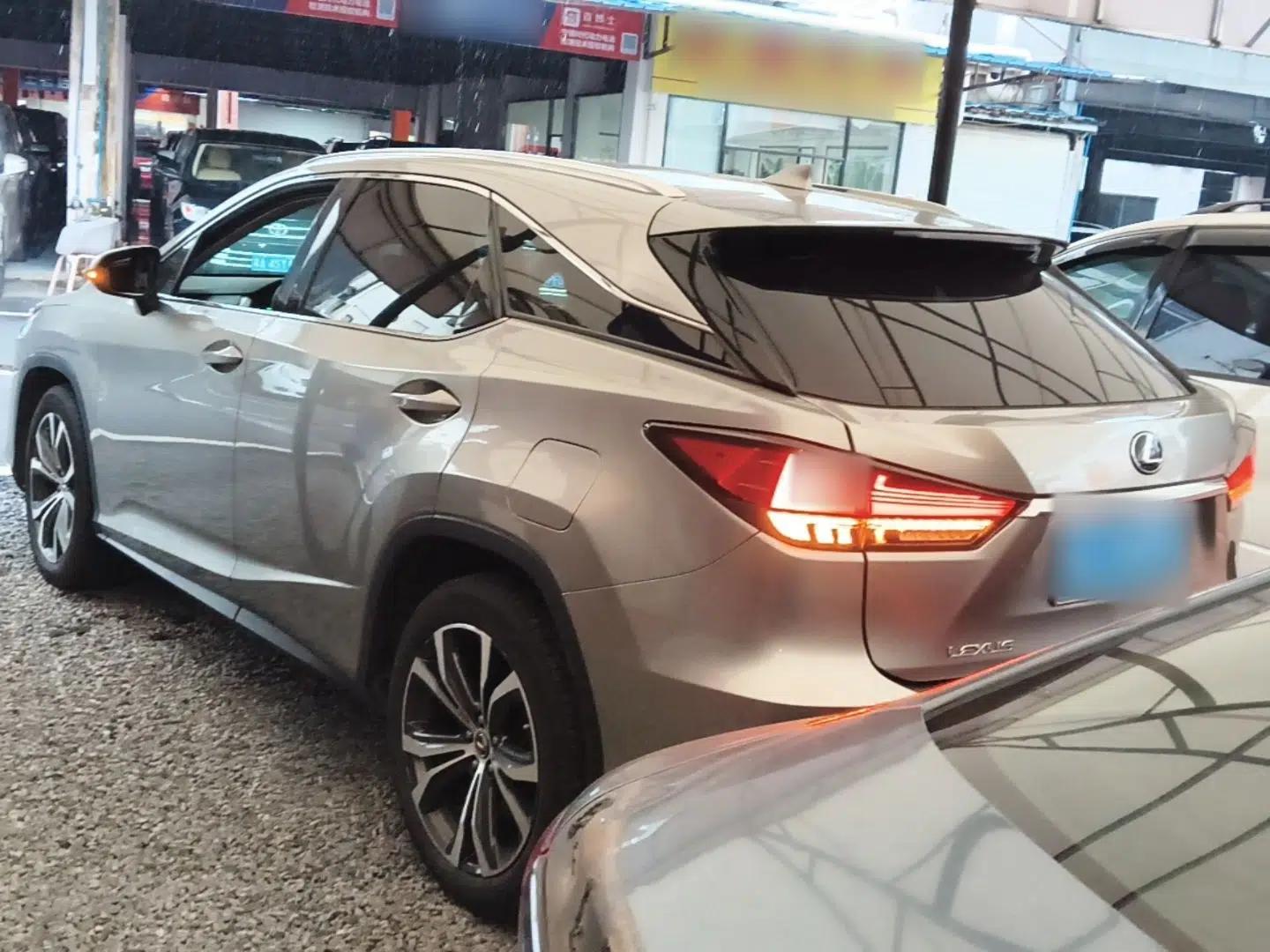 Lexus RX 2020 300 4x4 Elegant Edition China VI — миниатюра 4