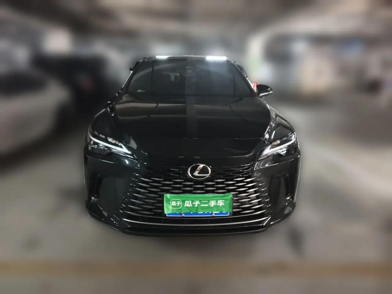 Lexus RX 2026 Model 350h Two-Wheel-Drive Comfort Edition — миниатюра 2