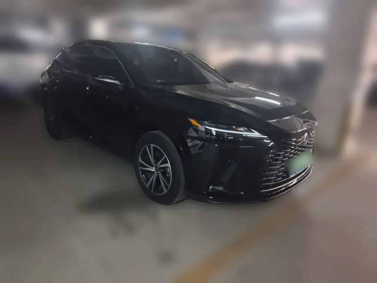 Lexus RX 2026 Model 350h Two-Wheel-Drive Comfort Edition — миниатюра 3