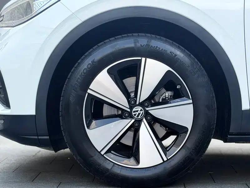 ID.4 X 2025 Facelift Smart Edition Outstanding Version — миниатюра 12