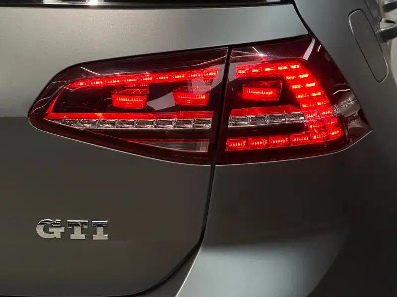 2016 Golf GTI 2.0TSI GTI — миниатюра 6
