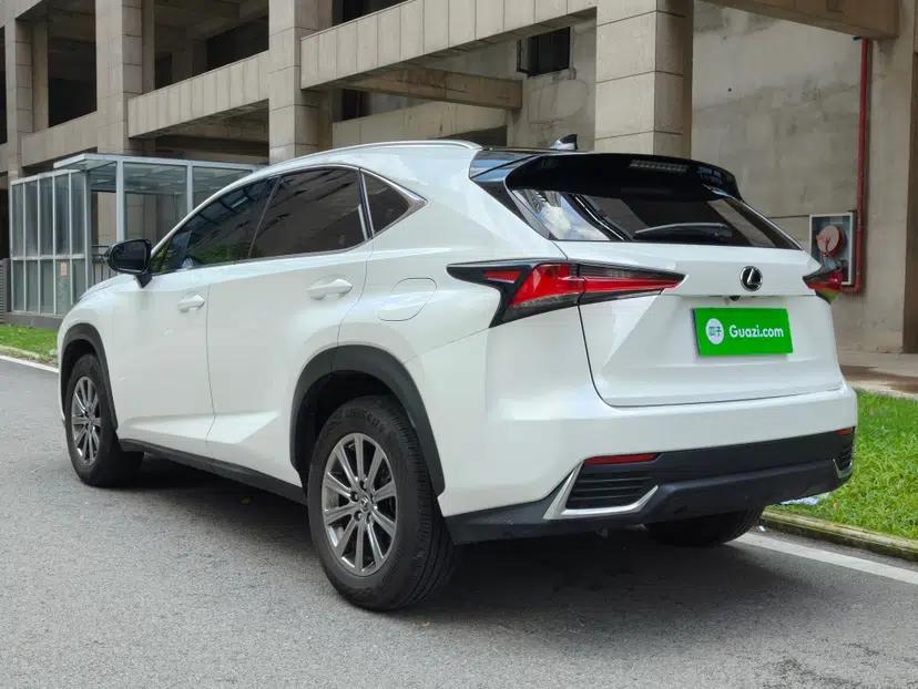 Lexus NX 2017 200 All-Wheel Drive Fēngshàng Edition — миниатюра 12