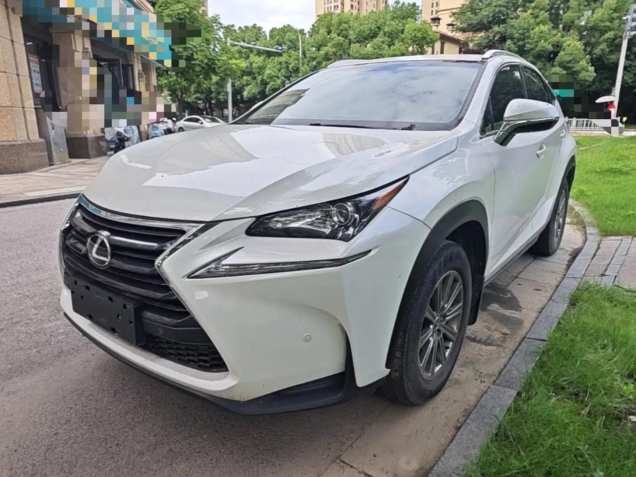Lexus NX 2015 200 Front-Wheel Drive X-Trail SE Edition — миниатюра 1