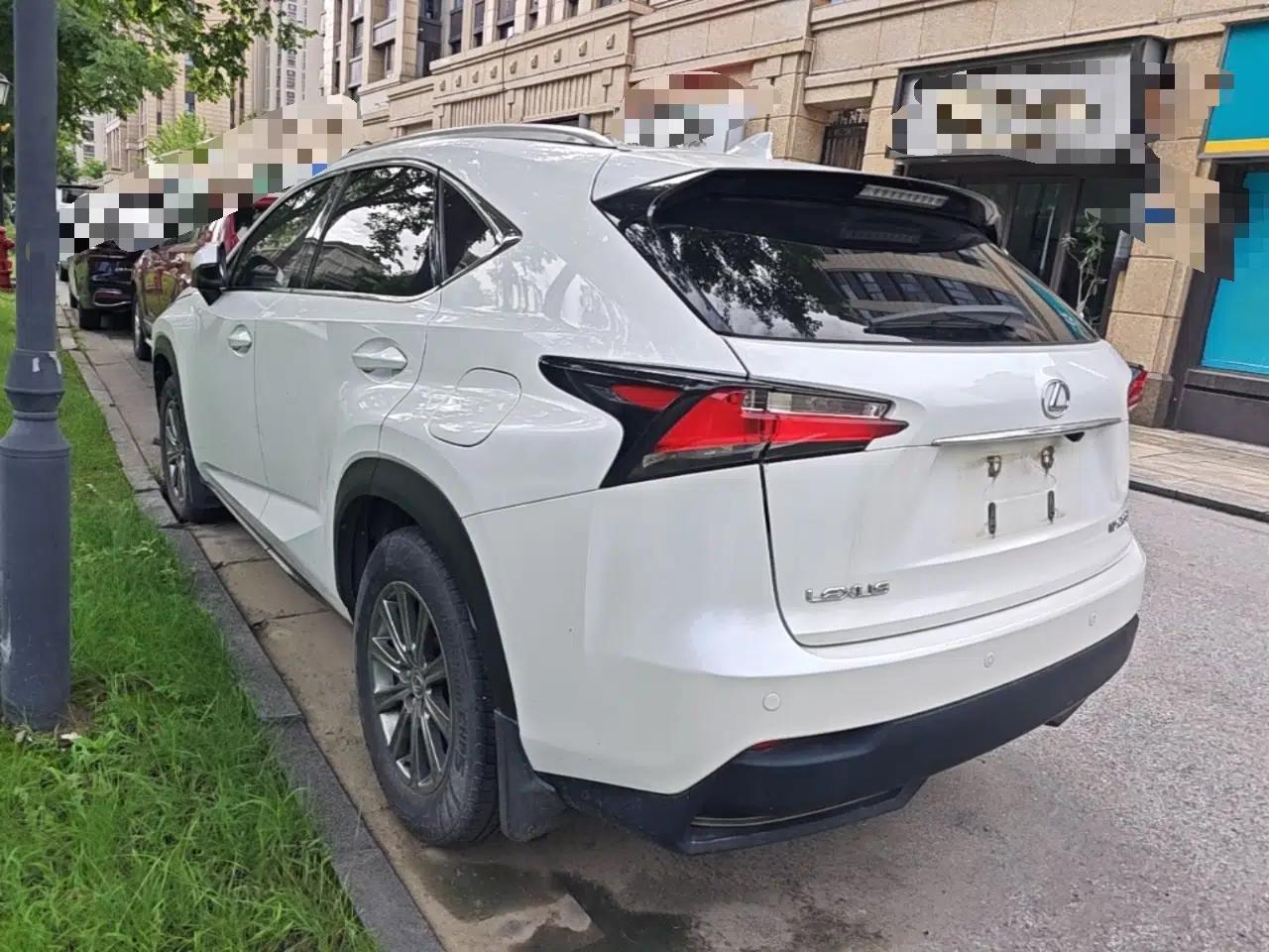 Lexus NX 2015 200 Front-Wheel Drive X-Trail SE Edition — миниатюра 4
