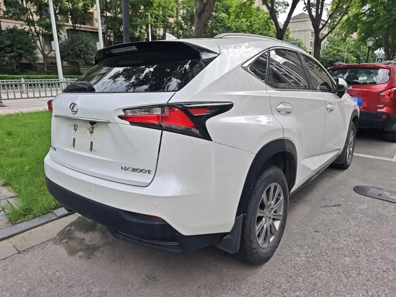 Lexus NX 2015 200 Front-Wheel Drive X-Trail SE Edition — миниатюра 6