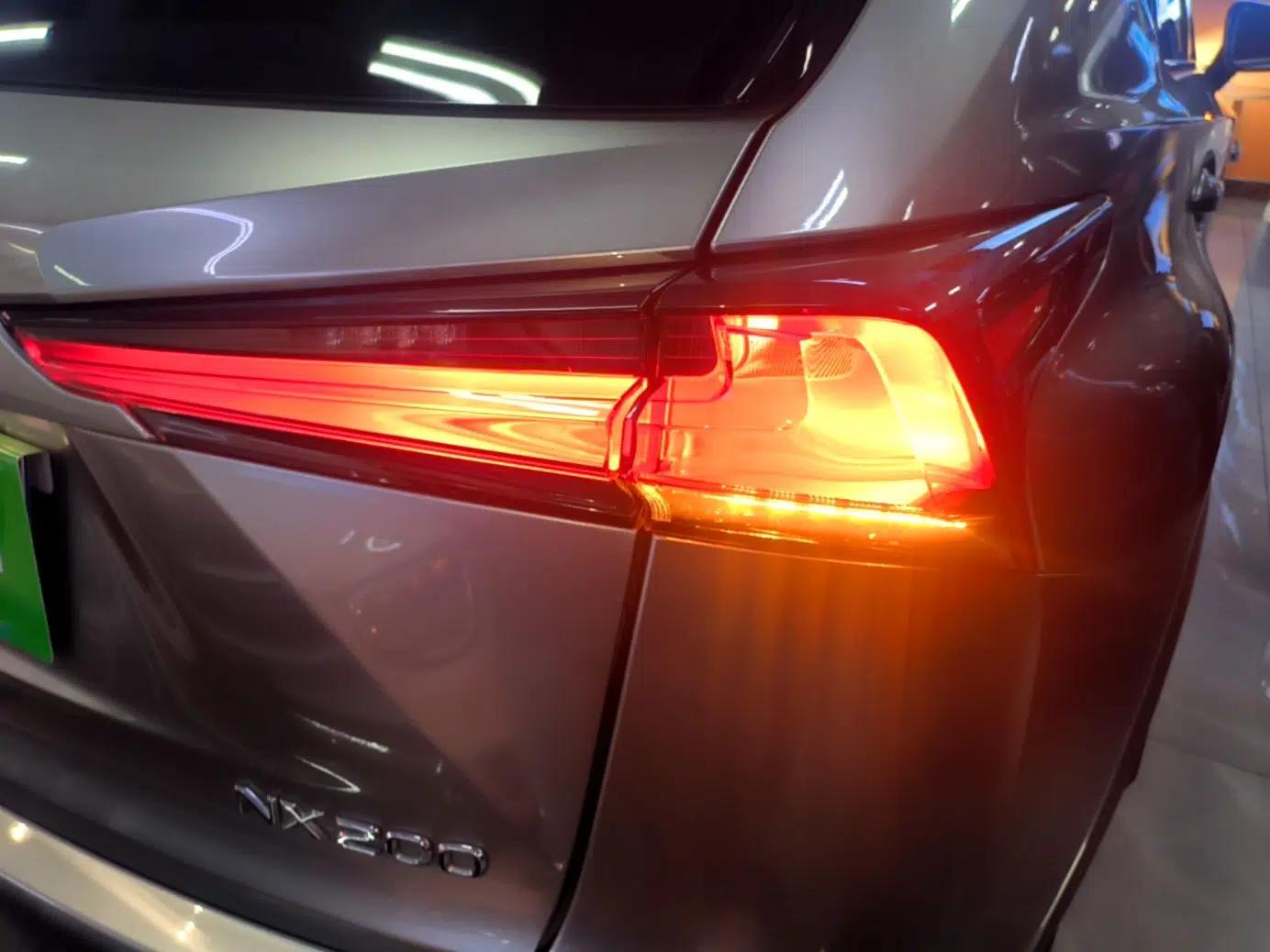 Lexus NX 2020 200 Front-Wheel Drive Freeline Edition China VI Standard — миниатюра 9