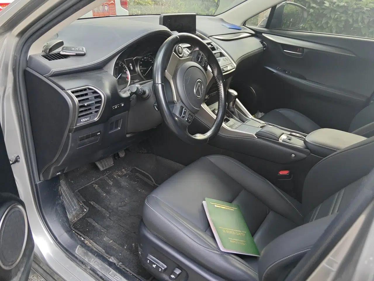 Lexus NX 2020 200 Front-Wheel Drive Vmotion Edition China VI Standard — миниатюра 13