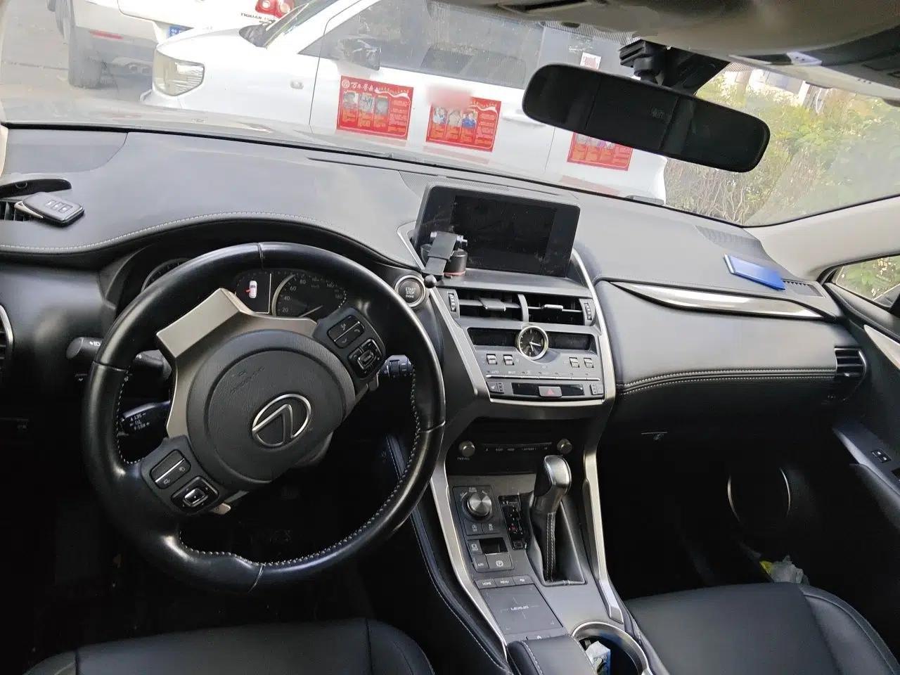 Lexus NX 2020 200 Front-Wheel Drive Vmotion Edition China VI Standard — миниатюра 6