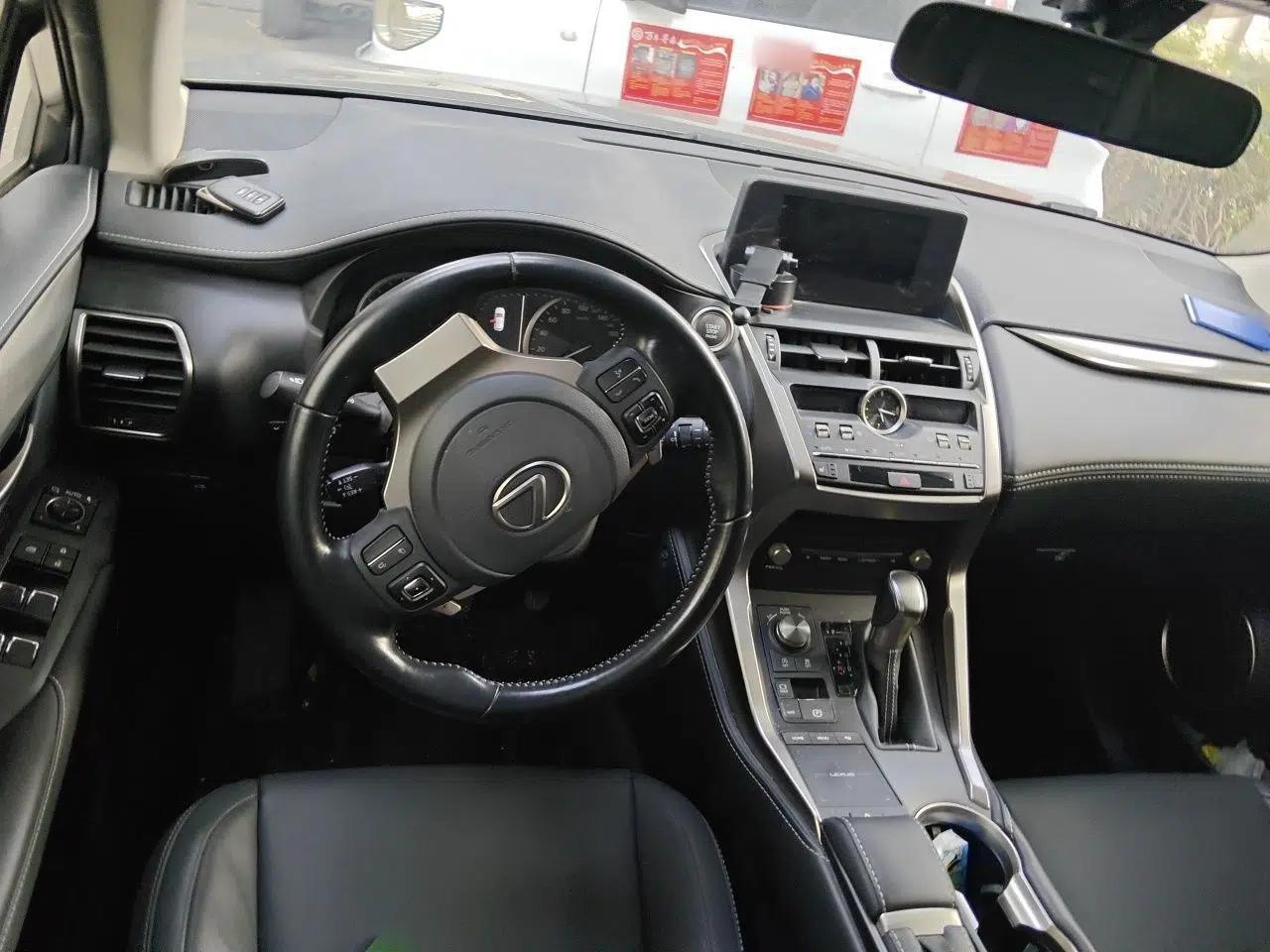 Lexus NX 2020 200 Front-Wheel Drive Vmotion Edition China VI Standard — миниатюра 7