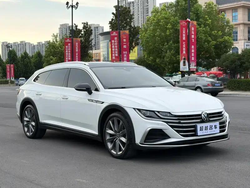 Volkswagen CC 2024 Shooting Brake 380TSI Hunter Edition — миниатюра 3