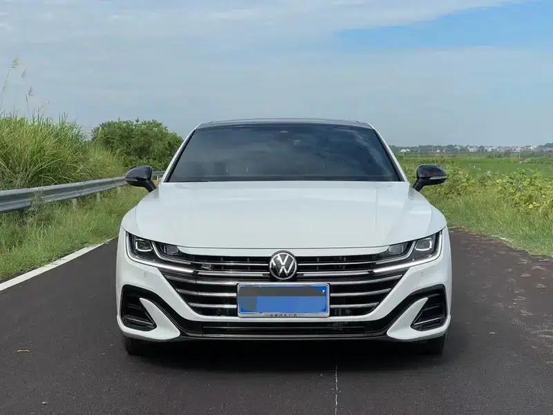 Volkswagen CC 2024 380TSI Striking Edition — миниатюра 2