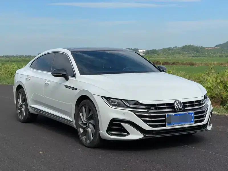 Volkswagen CC 2024 380TSI Striking Edition — миниатюра 3