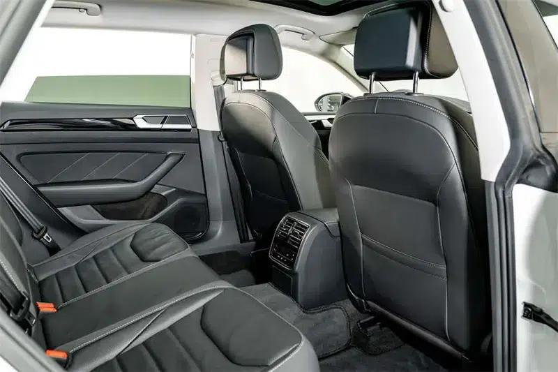 Volkswagen CC 2021 Shooting Brake 380TSI Hunter Edition — миниатюра 22