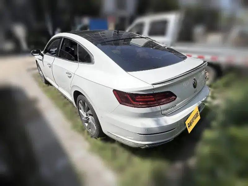 Volkswagen CC 2023 380TSI Striking Edition — миниатюра 6