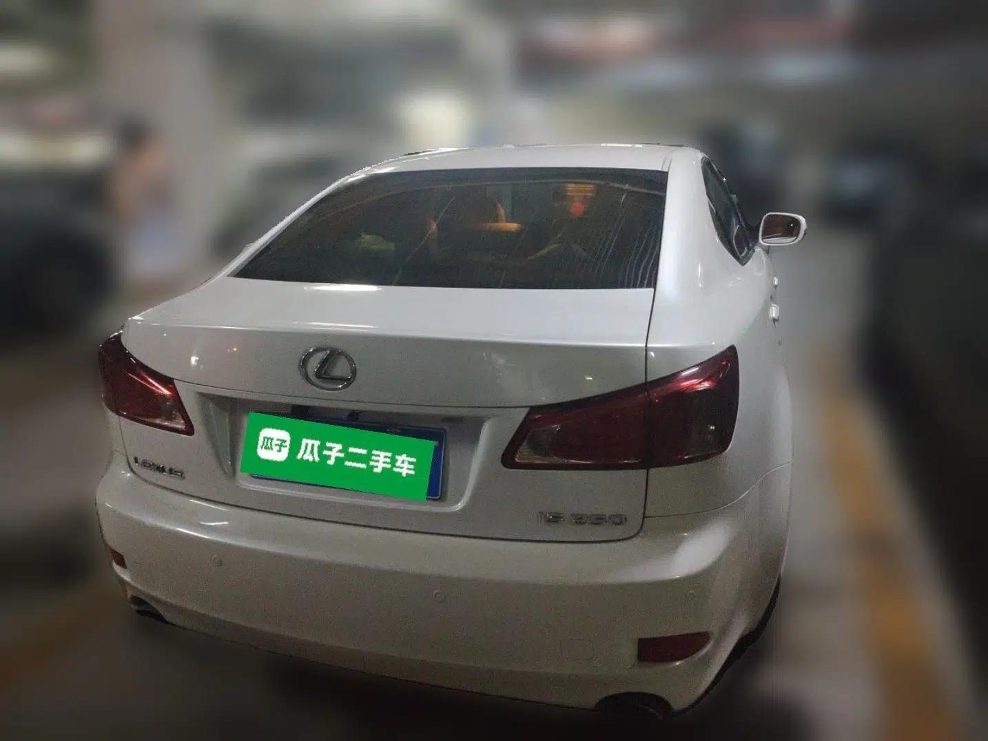 Lexus IS 2011 250 Sport Edition — миниатюра 5