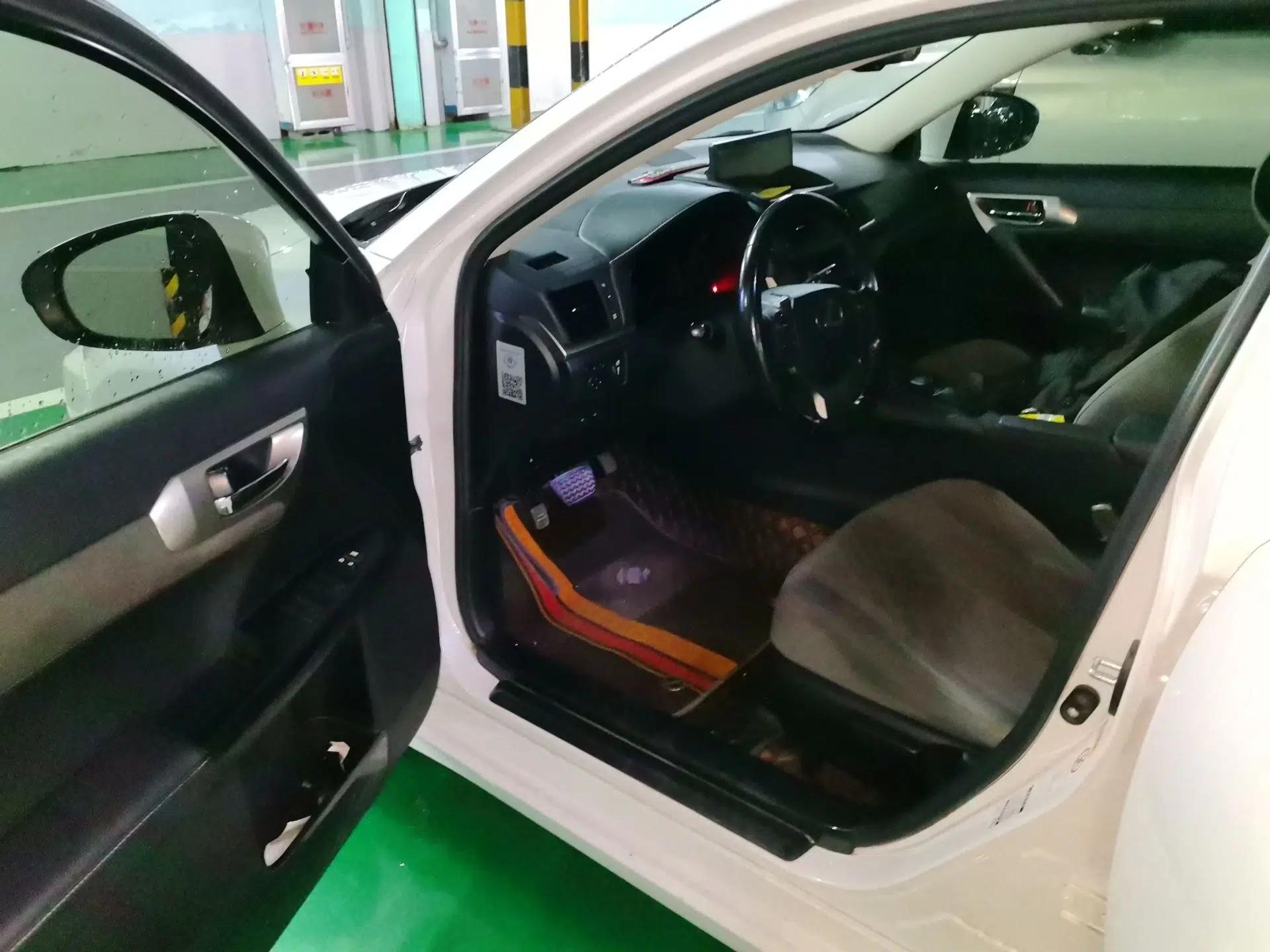 Lexus CT 2014 CT200h Elite Edition Monochrome — миниатюра 16