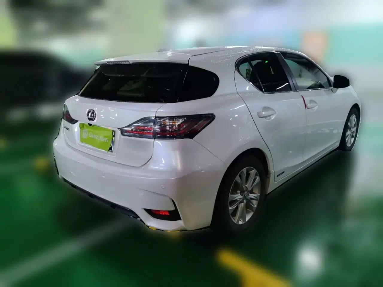 Lexus CT 2014 CT200h Elite Edition Monochrome — миниатюра 6