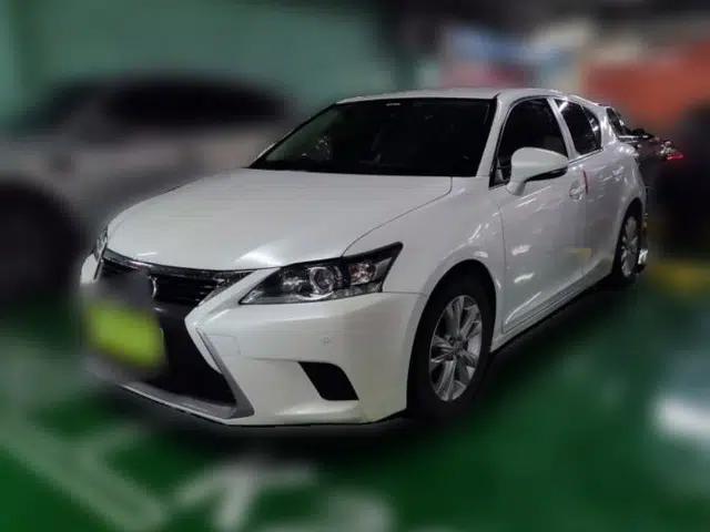 Lexus CT 2014 CT200h Elite Edition Monochrome