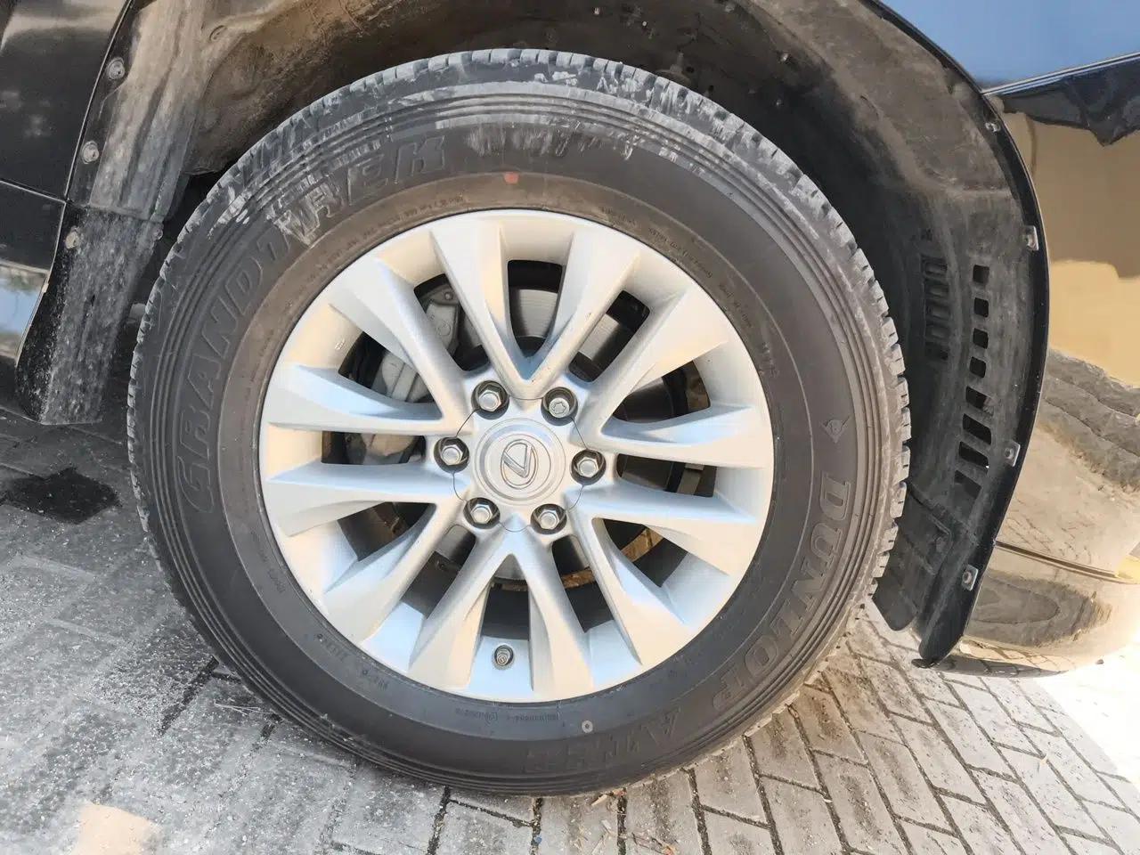 Lexus GX 2021 Lexus GX460 Gasoline-Powered 7-Seater Automatic 4.6T Compact Off-Road Passenger Vehicle — миниатюра 8