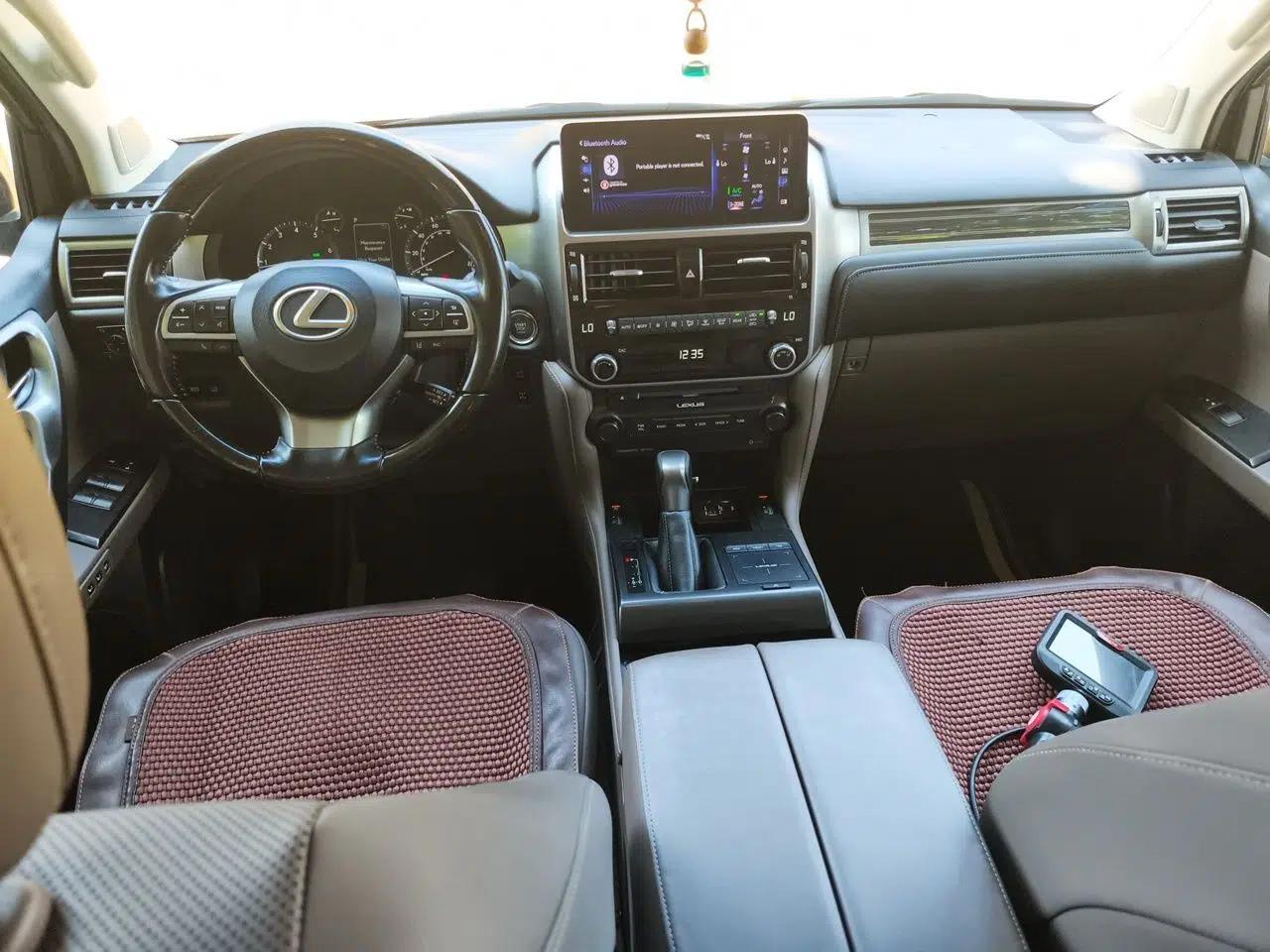 Lexus GX 2021 Lexus GX460 Gasoline-Powered 7-Seater Automatic 4.6T Compact Off-Road Passenger Vehicle — миниатюра 9