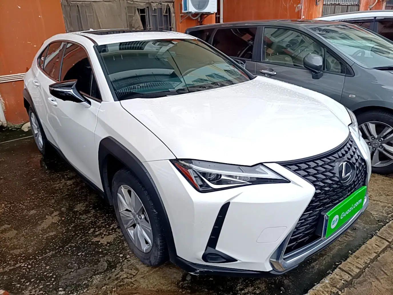 Lexus UX 2020 200 Special Edition — миниатюра 12