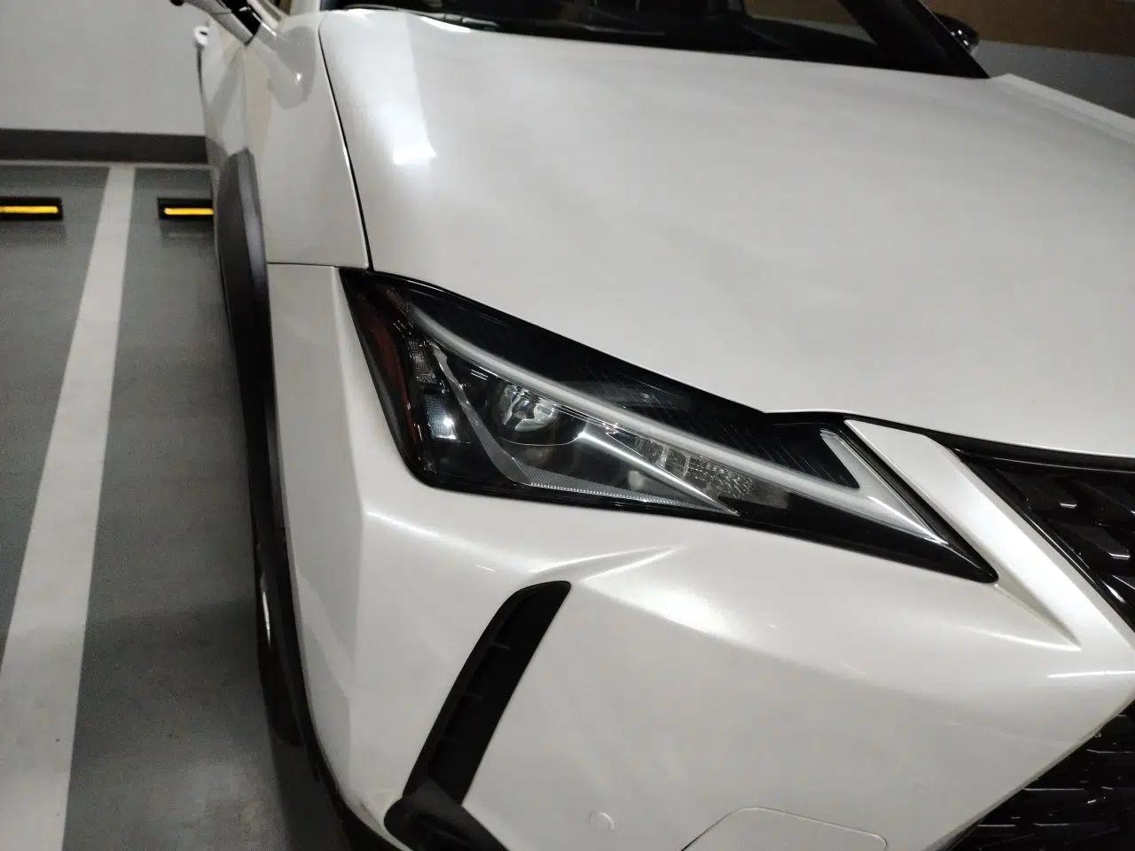 Lexus UX 2020 200 Special Edition — миниатюра 7