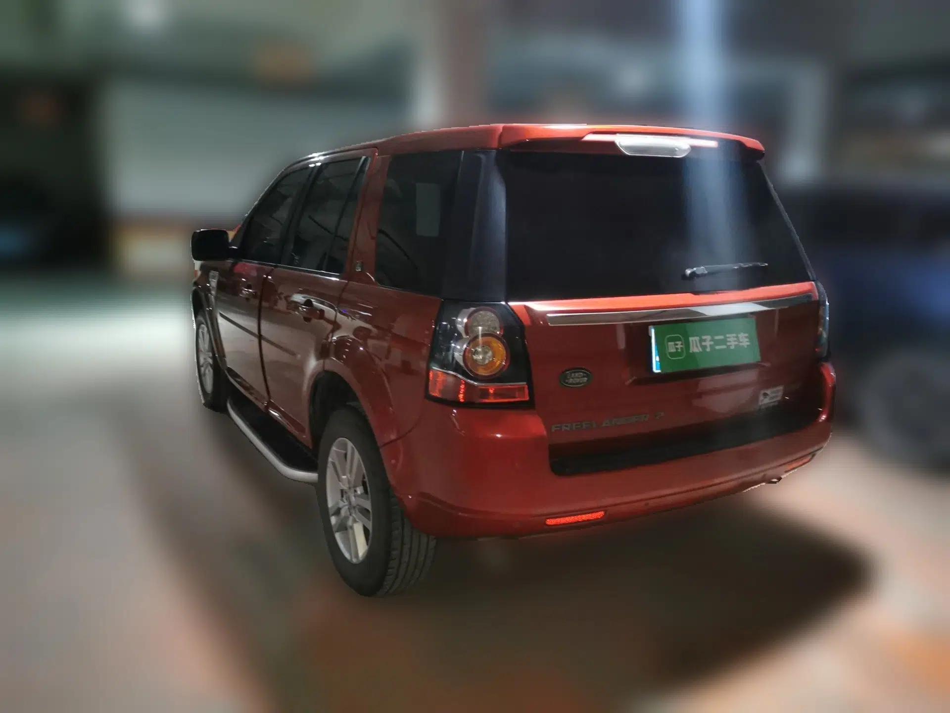 Land Rover Freelander 2 2013 2.2T SD4 SE Diesel Edition — миниатюра 4