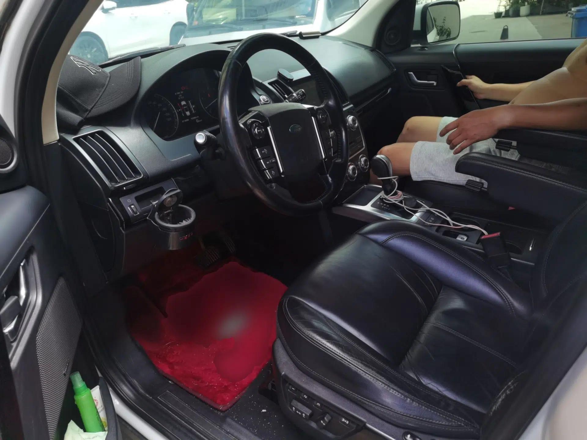 Land Rover Freelander 2 2013 2.0T Si4 HSE Gasoline Version — миниатюра 15