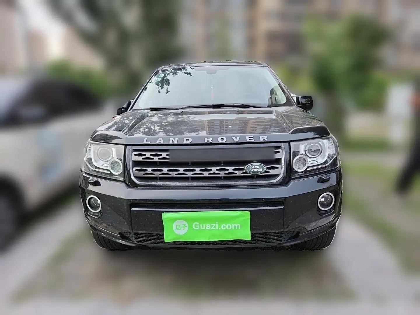 Land Rover Freelander 2 2015 2.0T Si4 XS Collection Edition — миниатюра 2