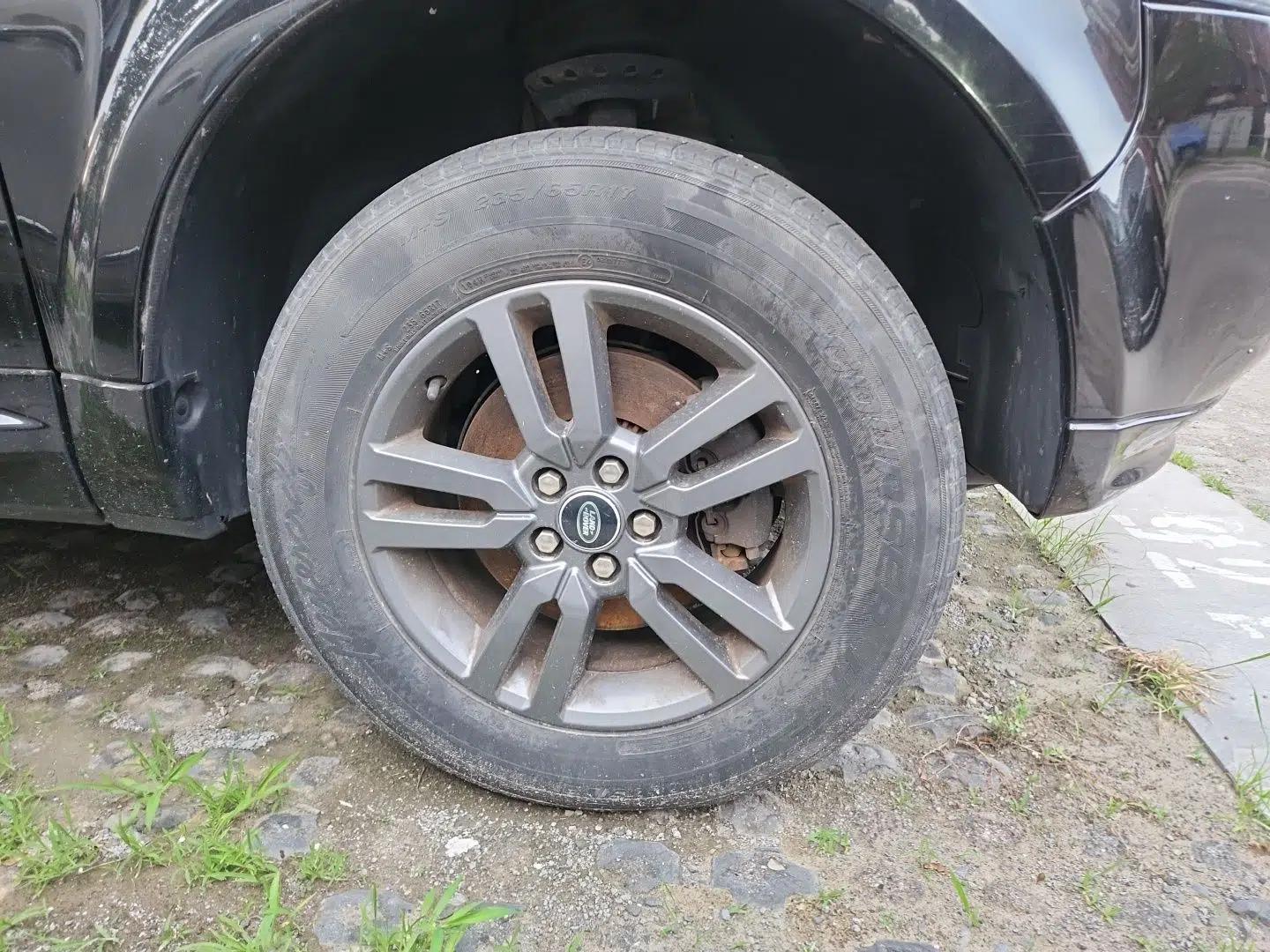 Land Rover Freelander 2 2015 2.0T Si4 XS Collection Edition — миниатюра 8
