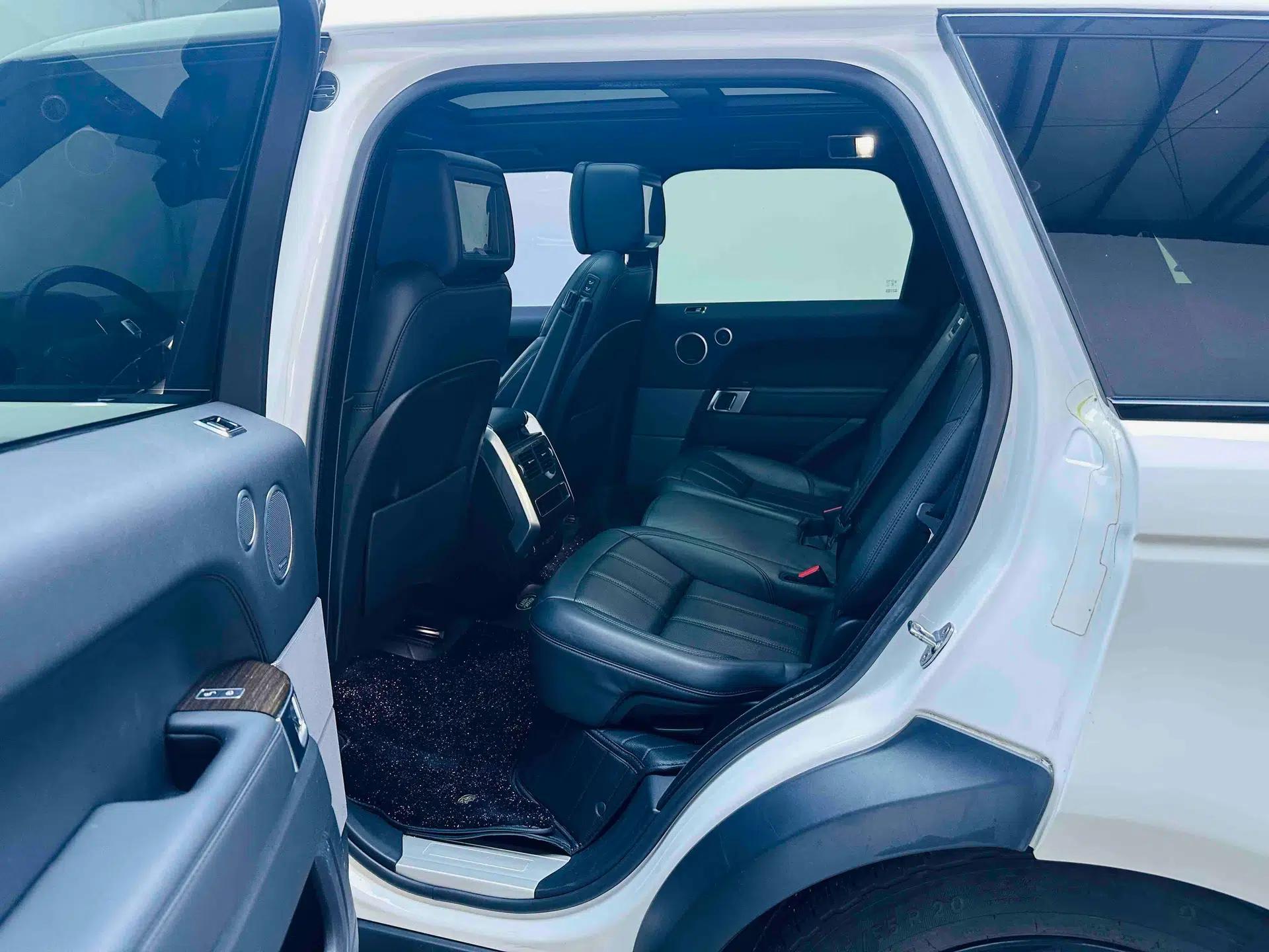 Land Rover Range SportNew Energy 2018 P400e — миниатюра 20