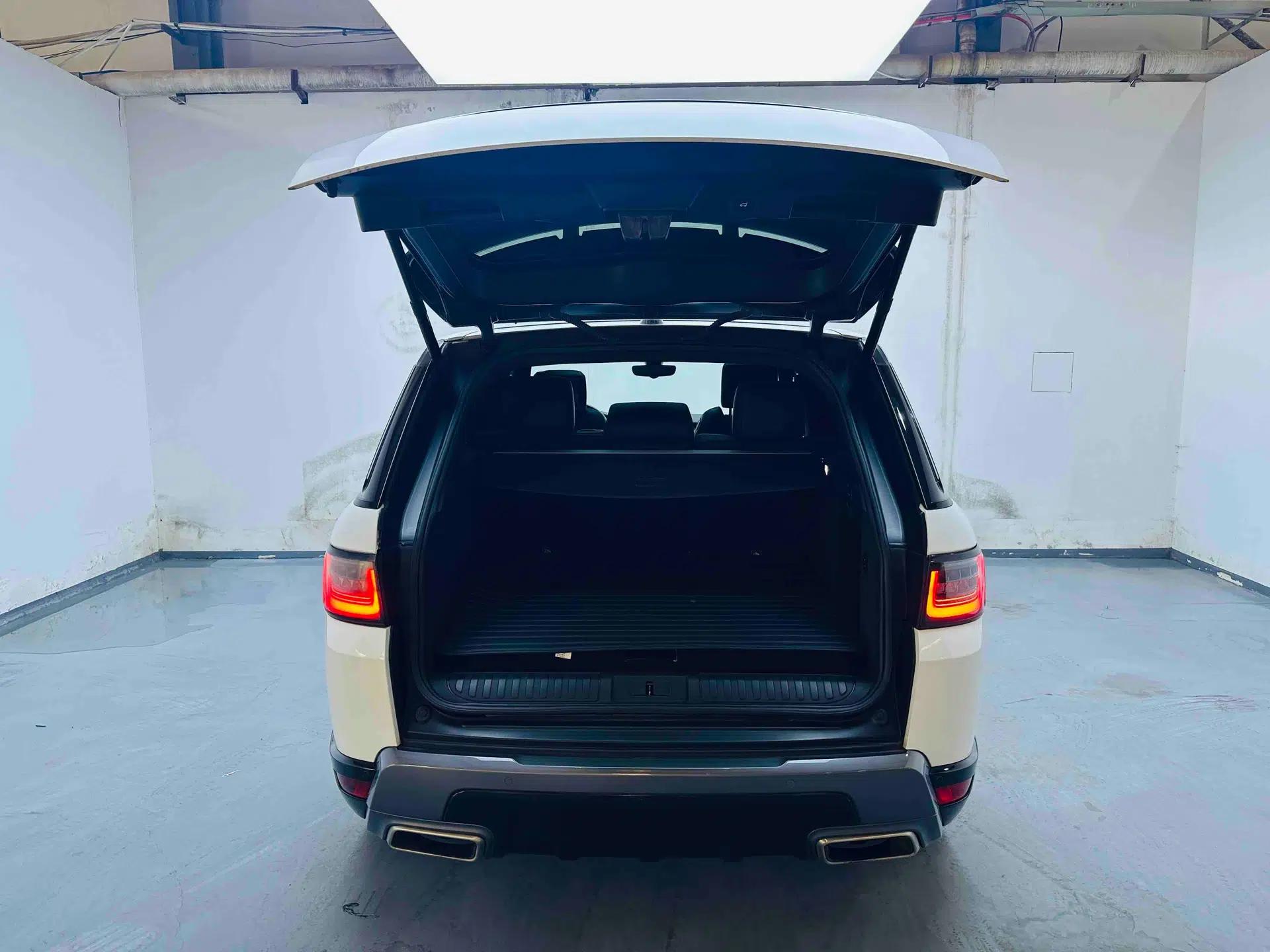 Land Rover Range SportNew Energy 2018 P400e — миниатюра 22