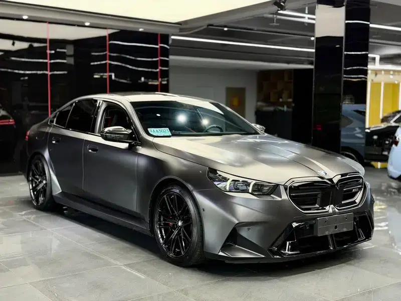 BMW M5 PHEV 2025 Model M5 — миниатюра 3