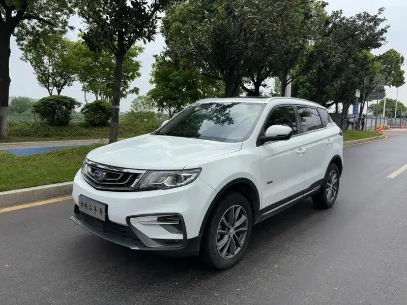 Geely Boyue 2018 1.8TD Automatic 2WD Smart Supreme Edition 4G Connected Version — миниатюра 1