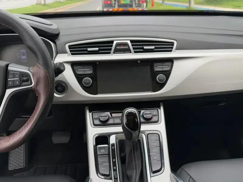 Geely Boyue 2018 1.8TD Automatic 2WD Smart Supreme Edition 4G Connected Version — миниатюра 13