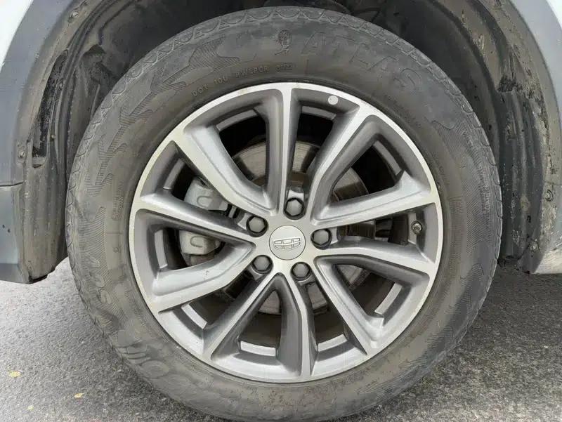 Geely Boyue 2018 1.8TD Automatic 2WD Smart Supreme Edition 4G Connected Version — миниатюра 9