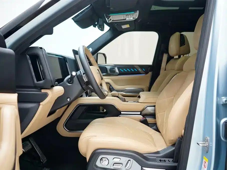 Leopard 8 2025 Smart & Brave Flagship Edition 7-Seater — миниатюра 5