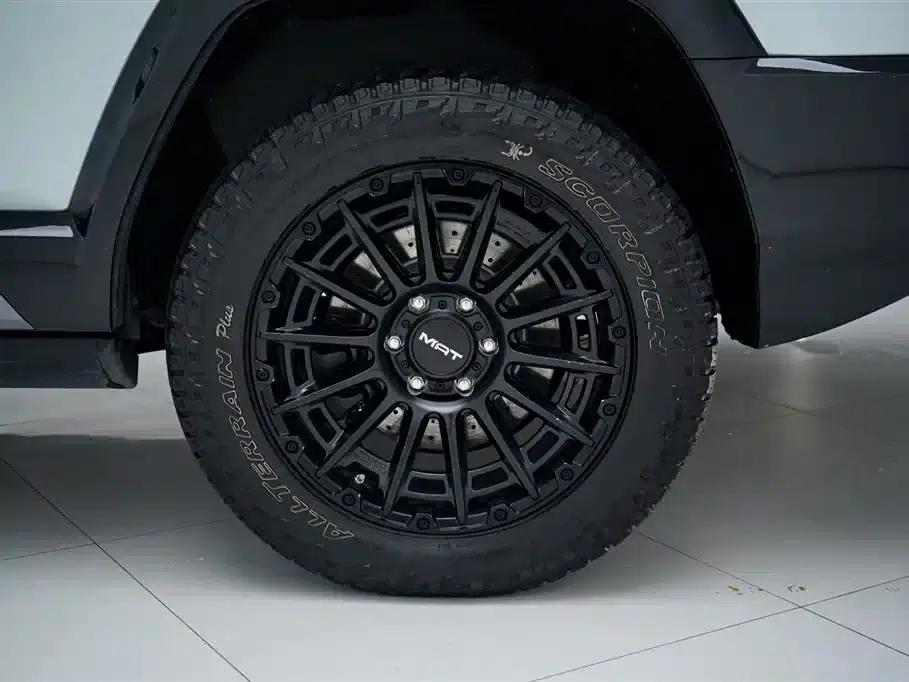 Leopard 8 2025 Smart & Brave Flagship Edition 7-Seater — миниатюра 24