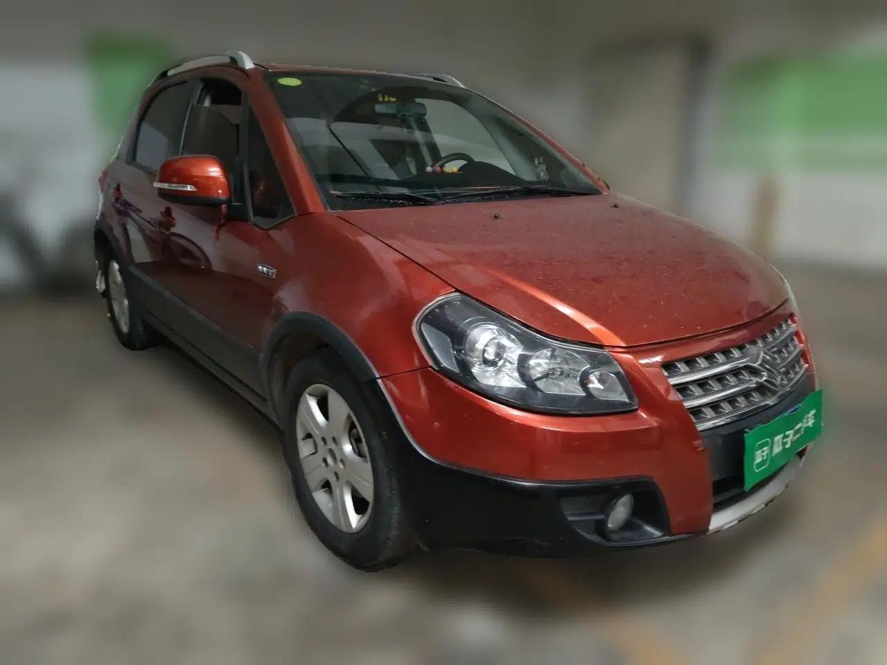 Suzuki SX4 2013 Koleos 1.6L Automatic Sport Model — миниатюра 3