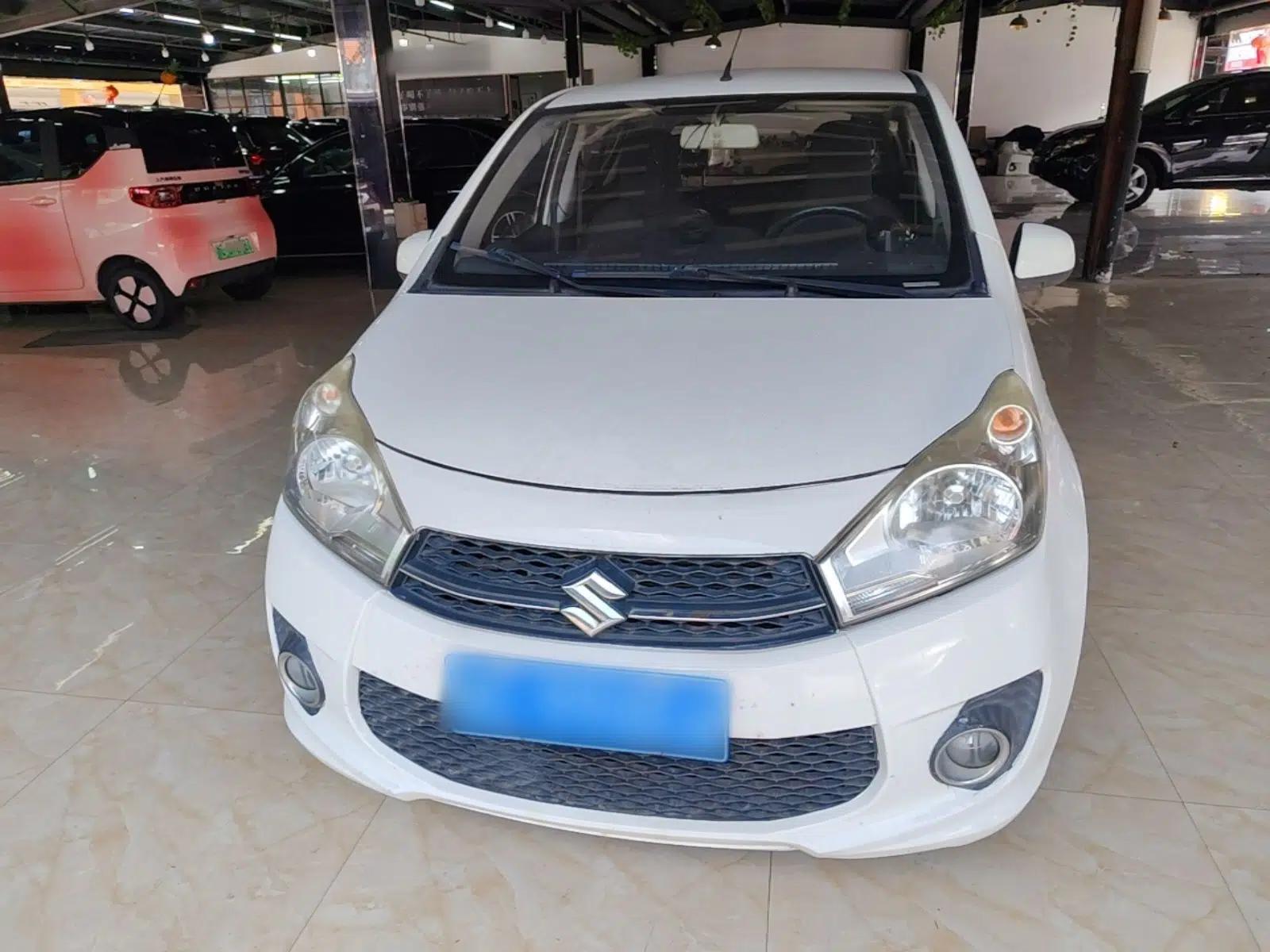 Suzuki Alto 2013 1.0L Manual Luxury Model — миниатюра 2